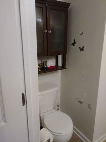 private room in a quiet neighborhood