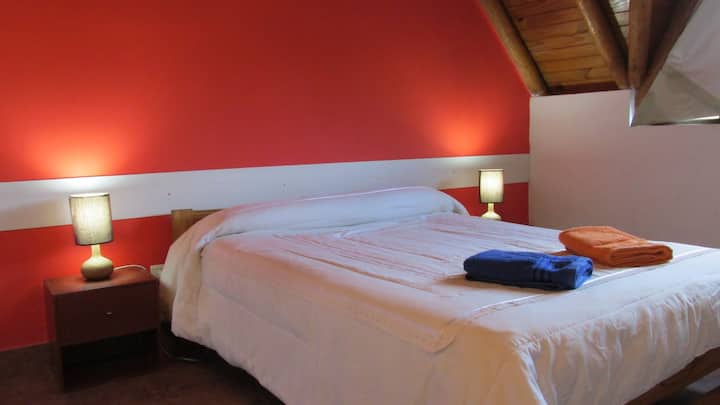 Double room with private bathroom, V. Pehuenia