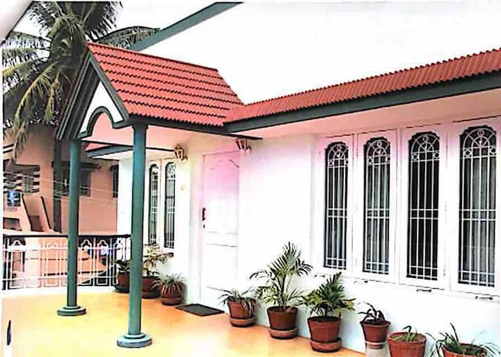 Rooftop Retreat - fully furnished 1 bhk A/C  house