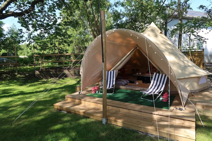Glamping Bell Tent - 500 meters from the sea.