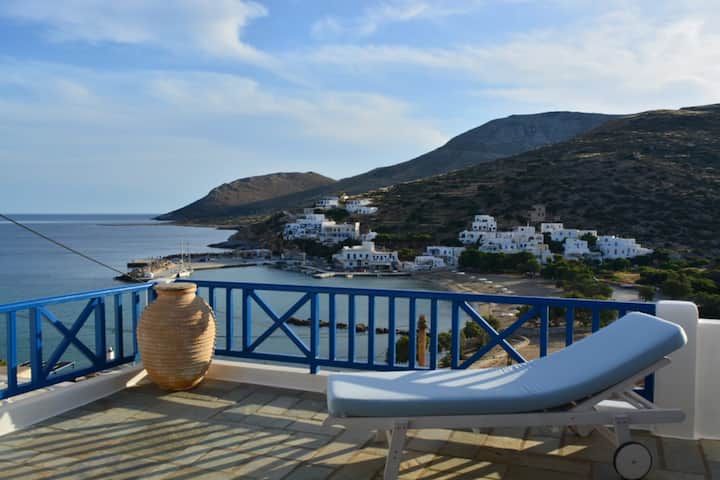 SIKINOS, THE BEST VIEW AT THE 'PEARL OF CYCLADES'