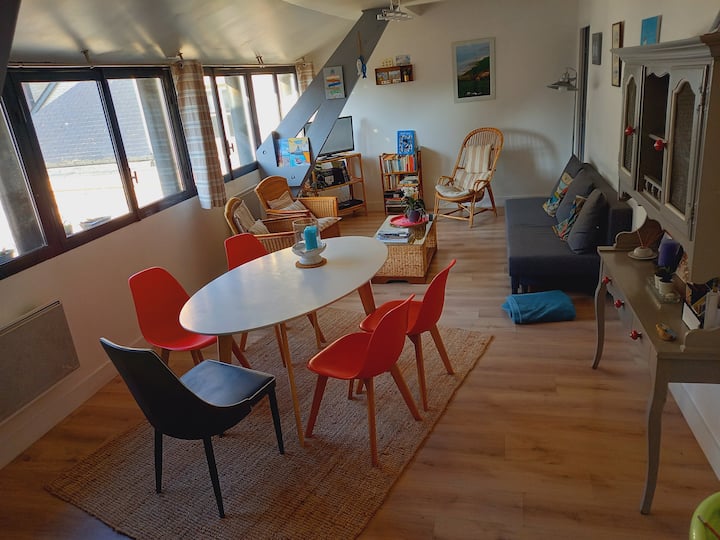 Loft in the heart of the city, including linen parking