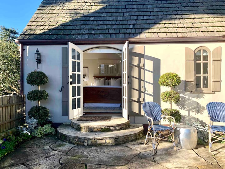 cute fairytale cottage