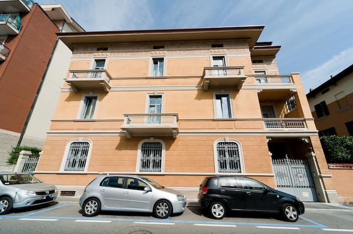 Apartment "Al Sei room " Varese