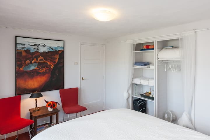 Cozy room in Kaatsheuvel!