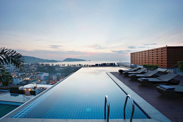 SUNSET SEAVIEW DELUXE PATONG - POOL+TERRACE