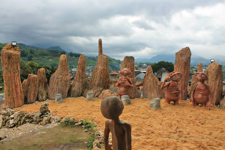 ufo park hostel; pujon, east java