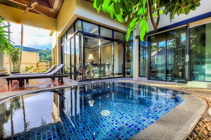 1-bedroom Luxury Bali style Pool Villa in Naiharn