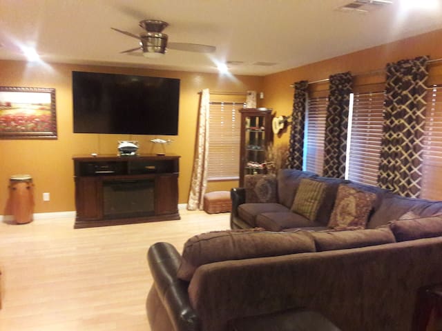 charming modern home located 15 minutes from the "strip"