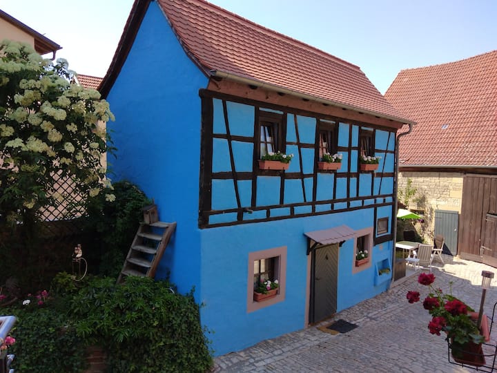 Little Bavarian Cottage in Romantic Stadt...