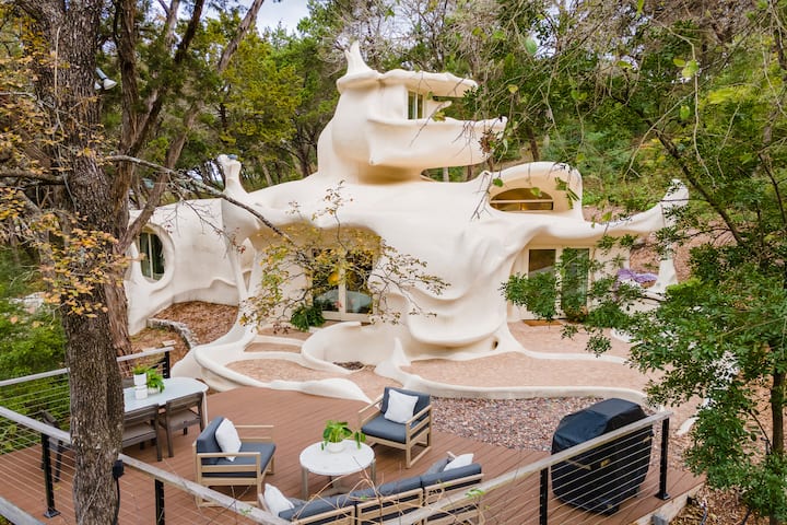 the bloomhouse; austin, texas