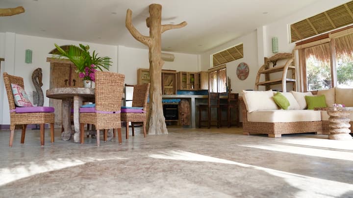 dragon's nest villa; amed, bali
