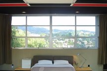 MONDRIAN LIKE SKY HIGH STUDIO! 