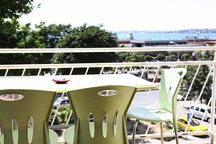 Elite Housing w. Amazing Seaview