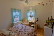 Sweet Private Guest Room & Bath
