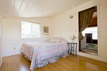 Charming Cottage Very Near Beach