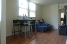 2BR - 10 minutes to Manhattan U-R3