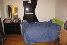 Large bedroom in a great location