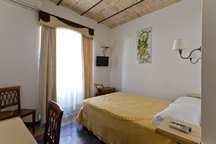 B&B sees Pope's window - QUEEN ROOM