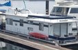 Heated Houseboat near Downtown!