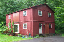 woodstock/saugerties 1 bed  Barn 