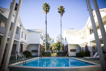 Charming LA Apt close to Hollywood!