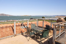 Waterfront Mansion Center Room
