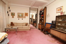 Tremendous Room in Doorman Building