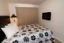 Clean, Private 1 Bdrm. Condo
