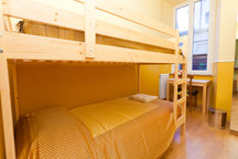 Mustard SINGLE ROOM IN TRASTEVERE