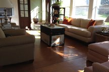 Charming Home in Austin- Sleeps 4