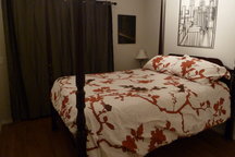Beautiful Queen Bed in Mesa, AZ