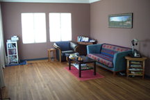 Room in house in North Oakland