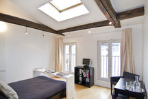Cosy B&B in the heart of Paris