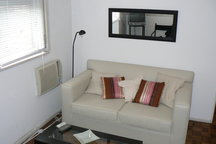 Cozy apartment close to Florida St.