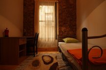 GALATA ROTE HOUSE SINGLE BED* ROOMS