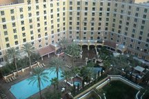 2 Bd Vegas Sizzle Family Friendly