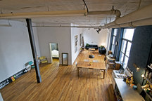 * BROOKLYN LOFT * * BROOKLYN LOFT *