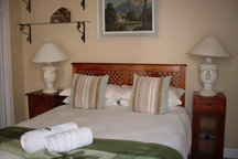 ROOM 7 - COTTAGE - PRIVATE ENTRANCE