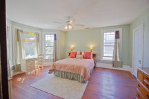 7Bd 4Ba-Downtown Villa-Walk 2 ALL!