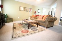 Cozy hm 15min/10 mi from Formula 1!