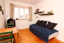 Close to center, beach and airport