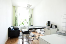 Zion - Modern space, great area.