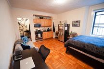 Renovated apt near Prospect Park  