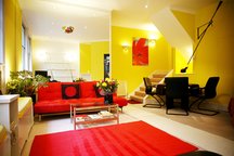 Beautiful House - 3 mins Oxford St