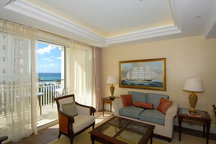 Luxury Ocean-Front One Bdrm Suite