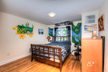 Funky Apartment in Boston-Brighton