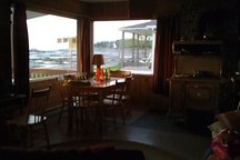 Beach house next to the St-Laurence