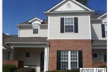 Spacious townhome near uptown 