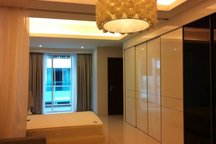 Carlton Service Residence